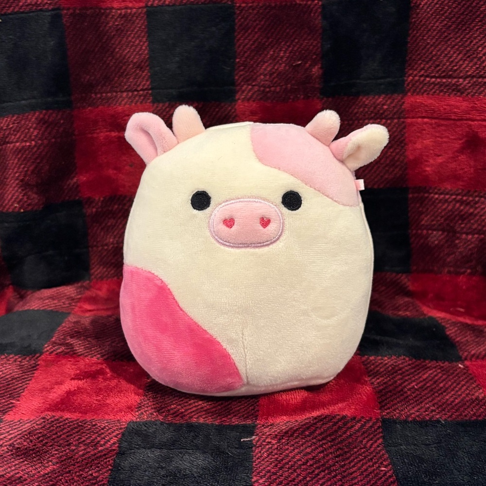 5” Caedyn the Cow Squishmallow